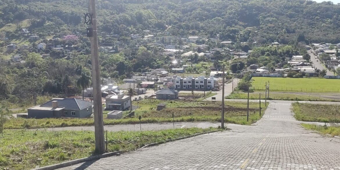 05f4ccb4-2925-4ae6-9f35-cda71bd74986