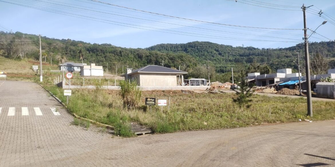 37010c24-bbeb-4249-890a-7dfa4b3860d2