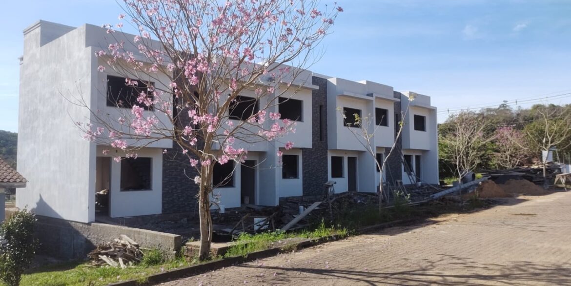 42681542-9671-4777-bbe2-99429357c827