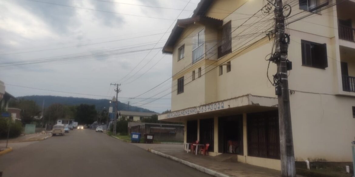 ce847cac-2b50-4187-8e6e-201fd4031e54