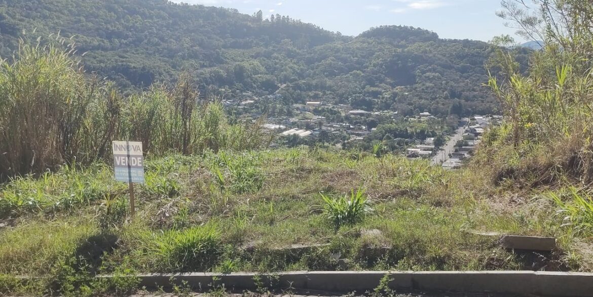 e0396ae0-1b27-4a9b-8fa1-a12d679027d4