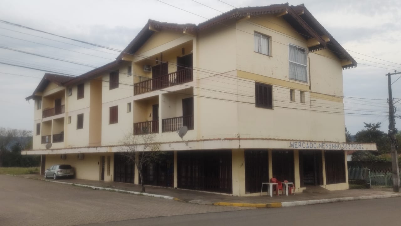 Apartamento de 1 dormitório, perto do centro de Feliz!