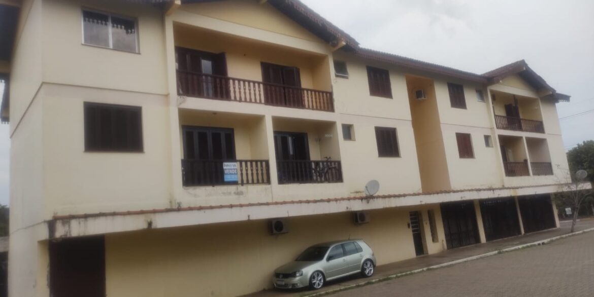 edf9593a-f3d9-4905-b511-7428a51613d0