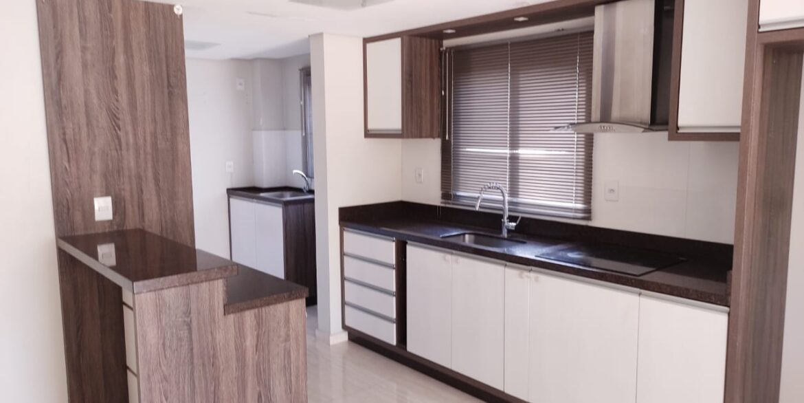 27b081ea-0f7f-423d-ba07-fce991afc416