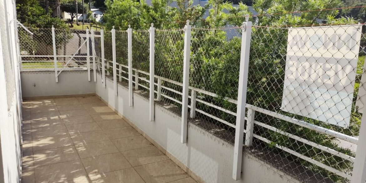 448b09fd-3f85-48f8-84e7-51245f54c19b