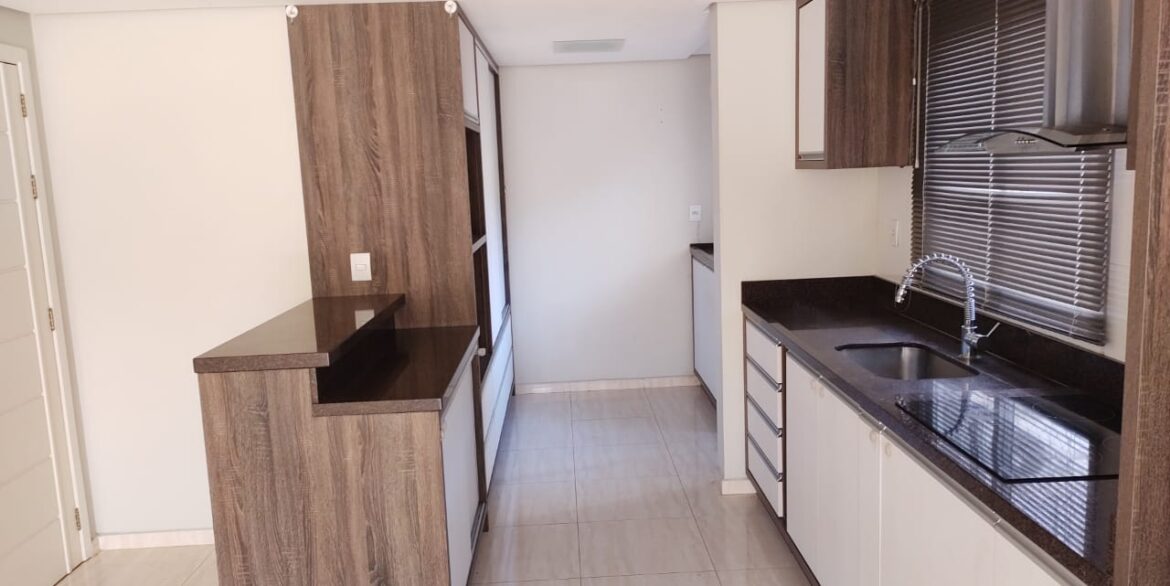 cdb3b8e9-5ec3-462c-8779-f58f9d0cfb09