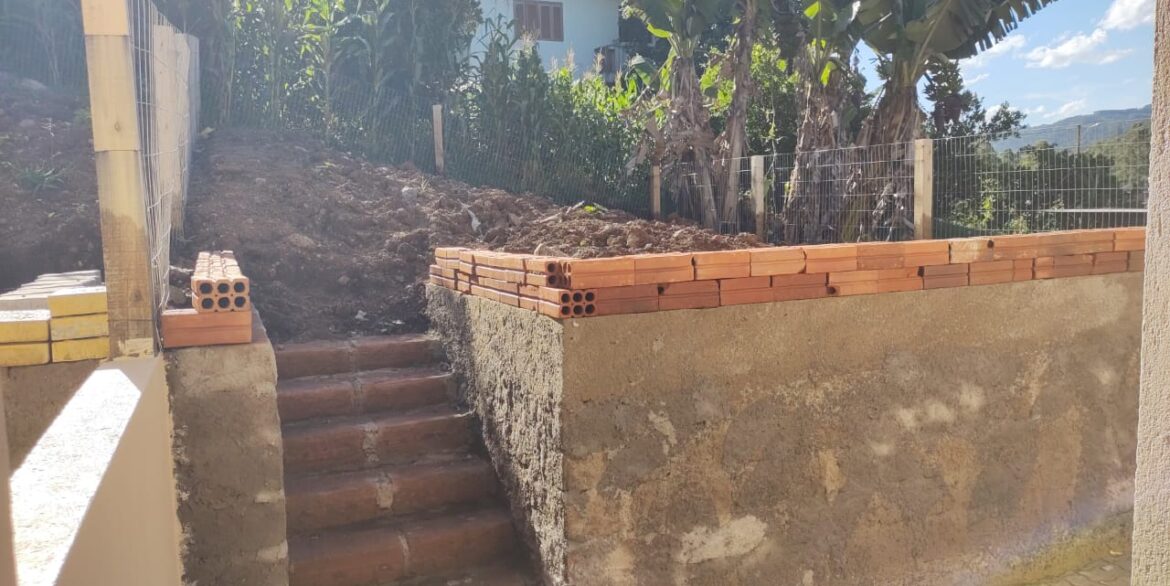 07a0b275-716f-48a5-8b38-adb4aeb55e98