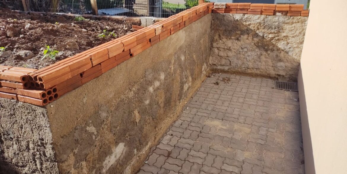 7ef58414-840c-4072-8320-eb3f726e7498