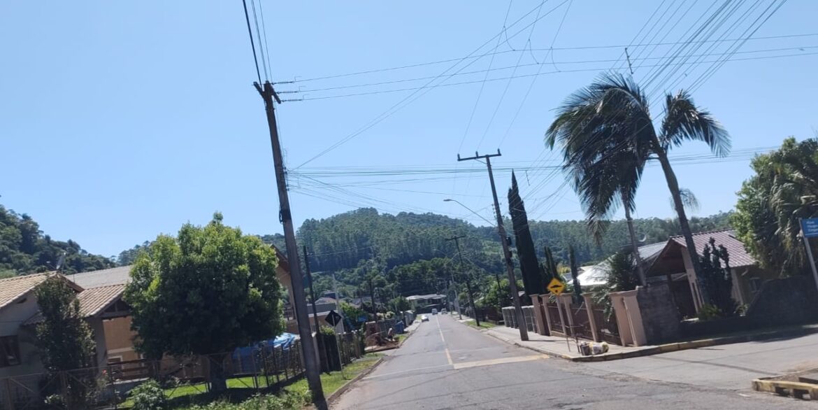 9d7dfaa9-102b-4b80-9422-7464ffafd087