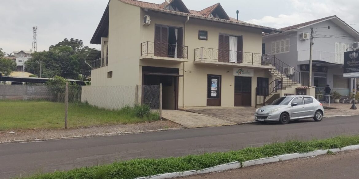 27a69700-233d-4b15-af7e-498cf74201b8