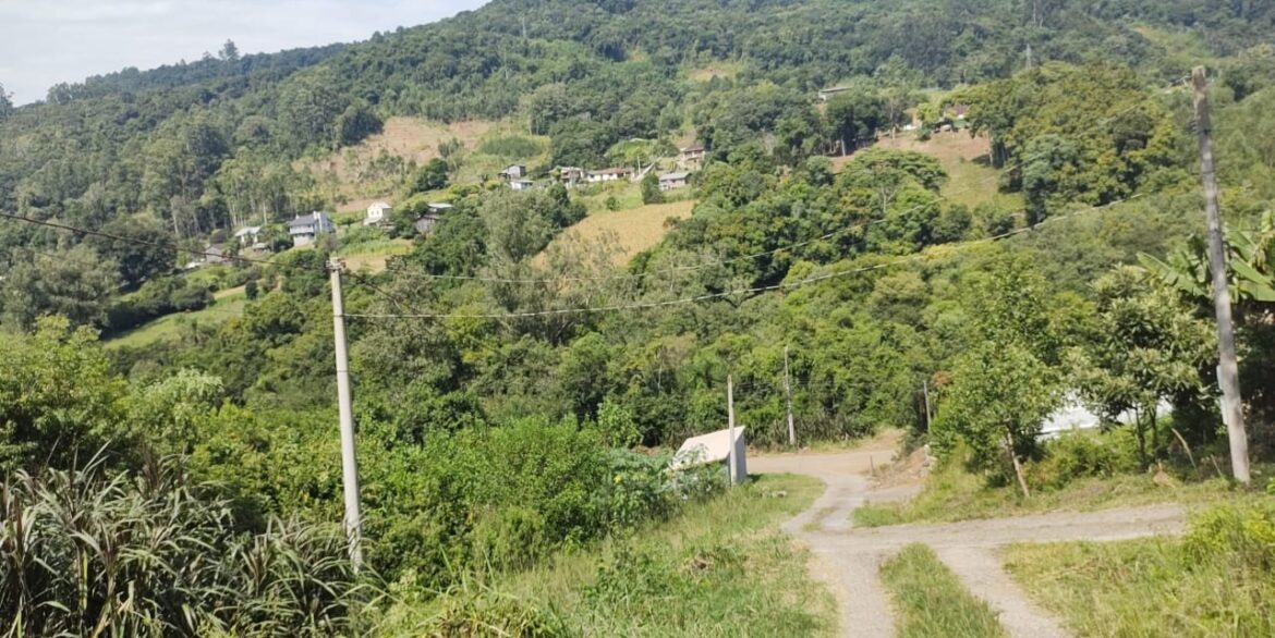 4e7e8cdc-f6ab-4204-a3a8-70327849e24c