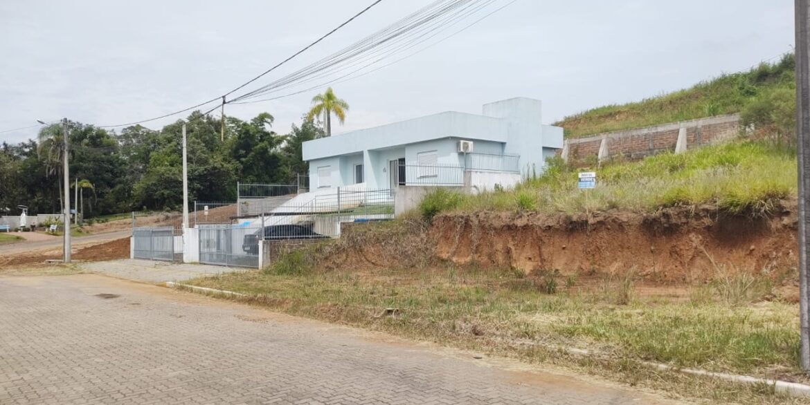 a14aca67-26a7-4110-a4d8-b16833c4f11b