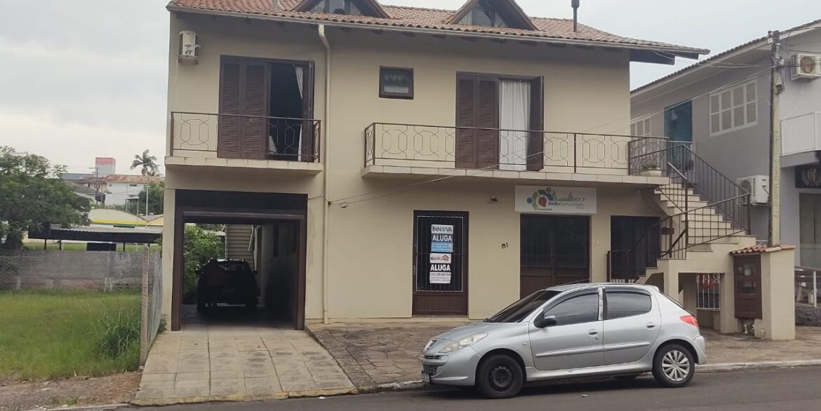 d1829495-fce7-46bd-abeb-fcb78a48ac5b