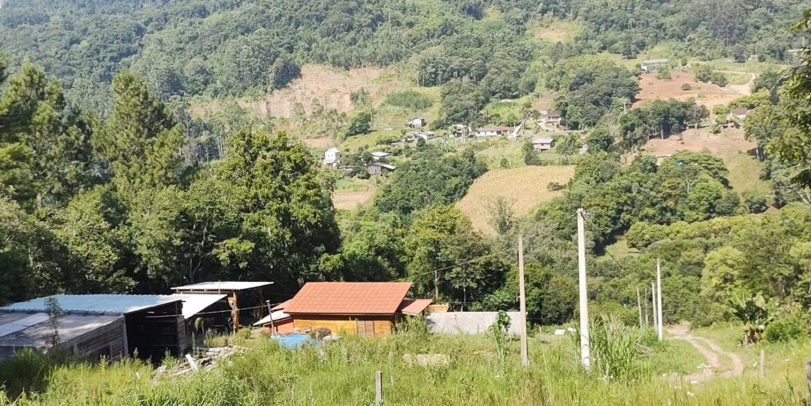 f73ff392-42b8-4580-bbbf-c97ae80bb01d