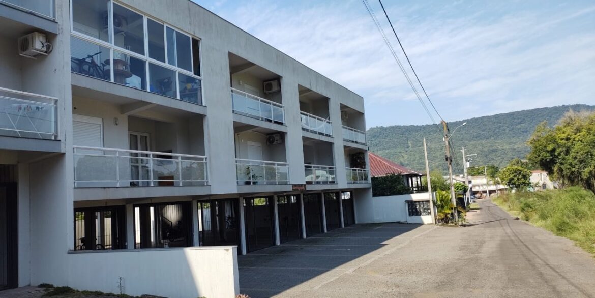 397b18f7-8545-40e6-8b0a-415dc21016db