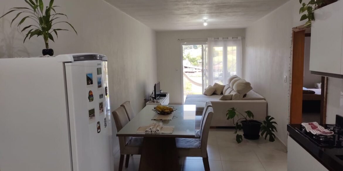 74da88c8-b716-42f4-9841-cf10062a9fc1