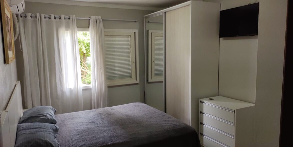 fd97fc35-a10c-495c-884d-041a8b9c81cc